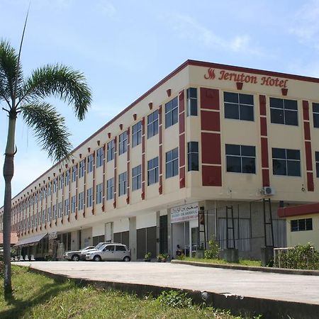 约鲁顿酒店 甘榜杰鲁登 外观 照片