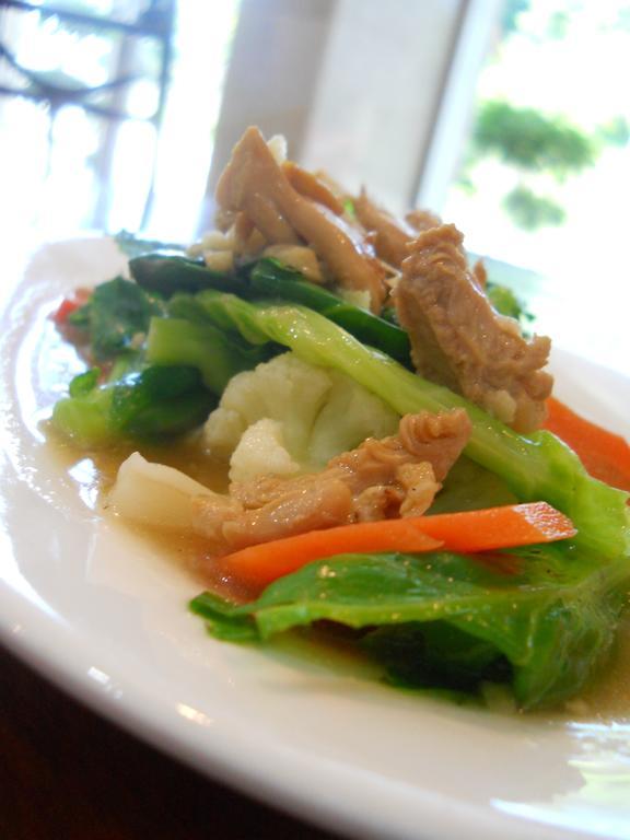 约鲁顿酒店 甘榜杰鲁登 外观 照片
